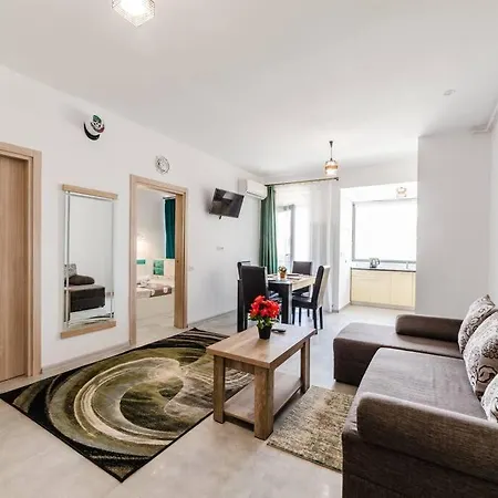 Lazar Apartament Mamaia